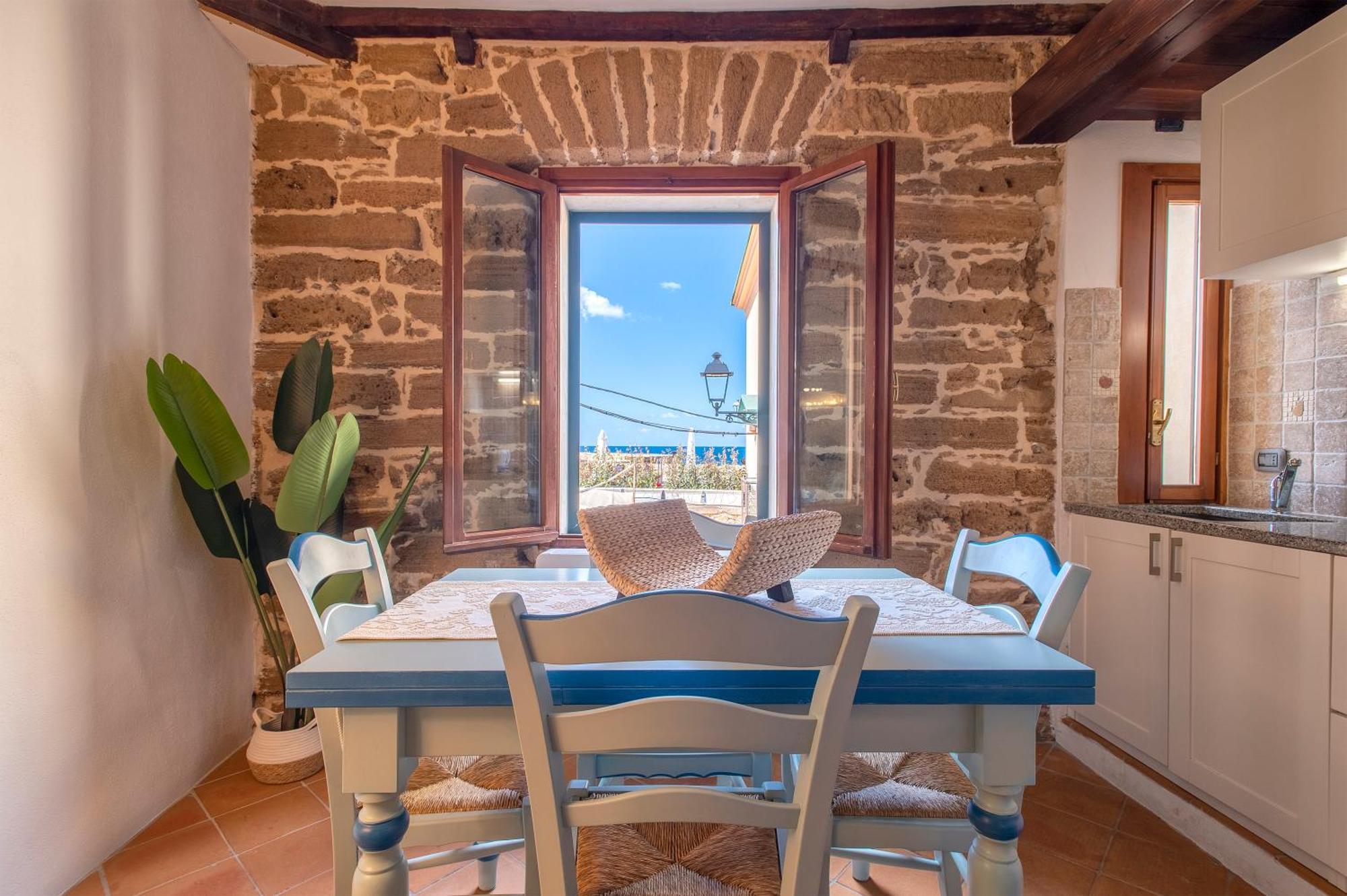 Centro Storico - Fronte Mare - Aquasale Apartment Альгеро Экстерьер фото